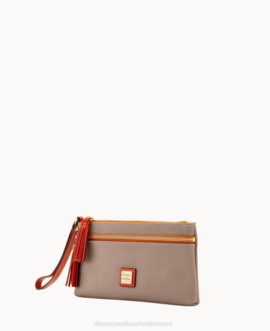 Dooney & Bourke pebble grain dobbelt lynlås armbånd JV0J4201 poser taupe