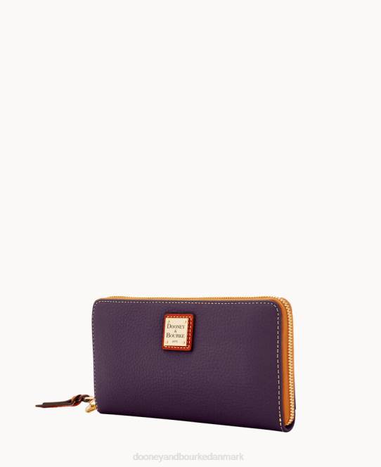 Dooney & Bourke småsten med stor lynlås rundt om armbånd JV0J4544 poser blomme vin