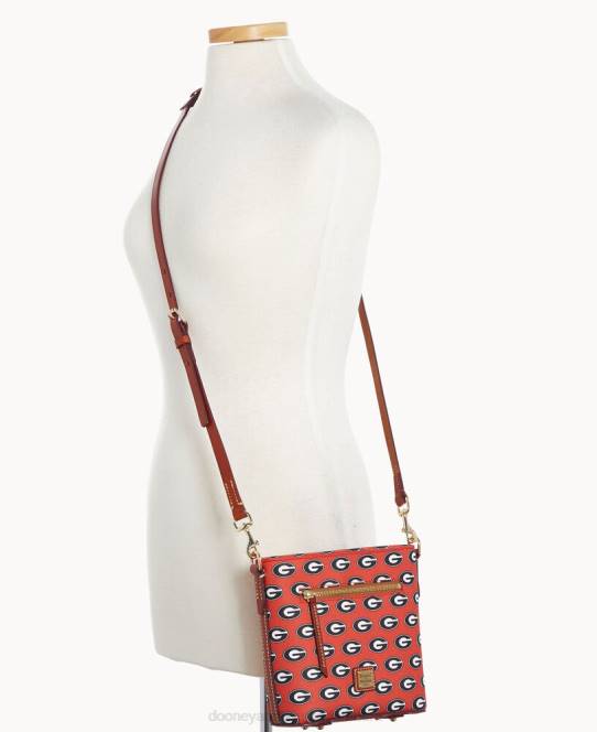 Dooney & Bourke Collegiate georgia lille crossbody med lynlås JV0J1739 poser u af georgien
