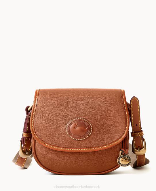 Dooney & Bourke alt vejr læder 3.0 sadel crossbody 20 JV0J1692 poser karamel