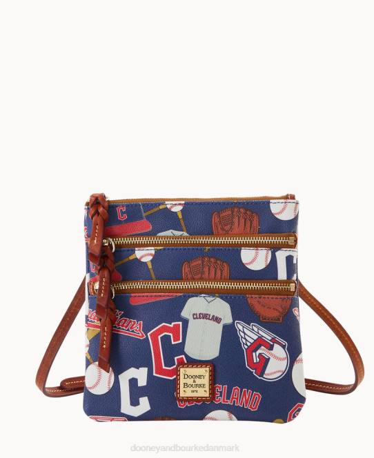 Dooney & Bourke cleveland n s crossbody med tredobbelt lynlås JV0J1978 poser værger
