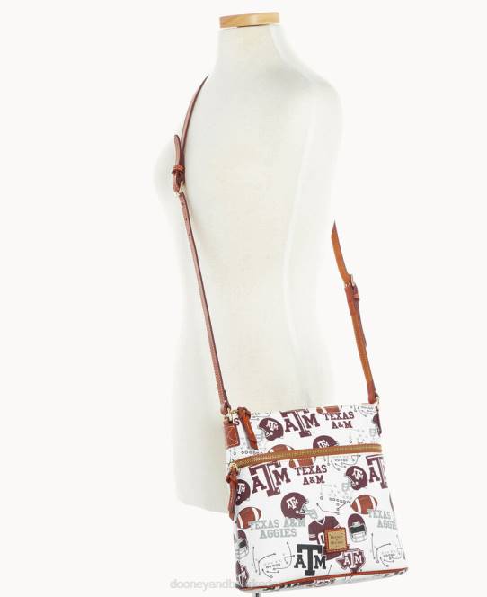 Dooney & Bourke college texas achr(38)m crossbody JV0J1730 poser texas a&m