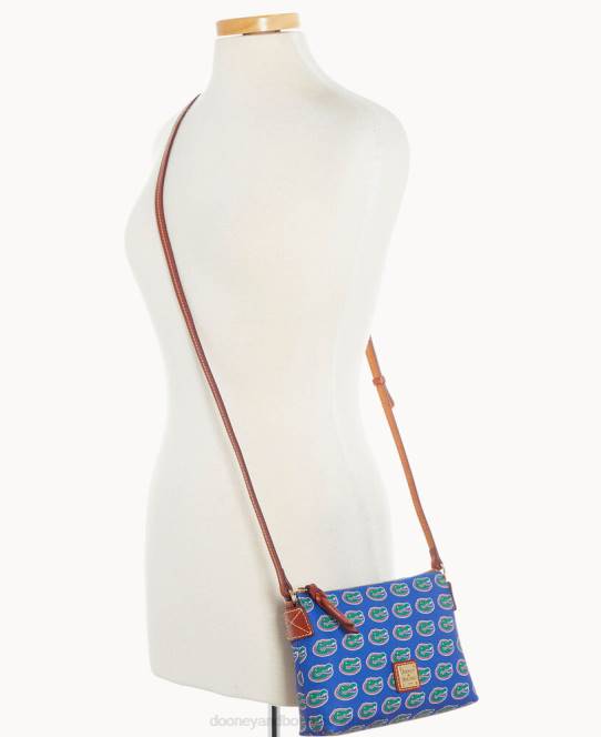 Dooney & Bourke collegiate university of florida crossbody-pose JV0J2285 poser u af florida