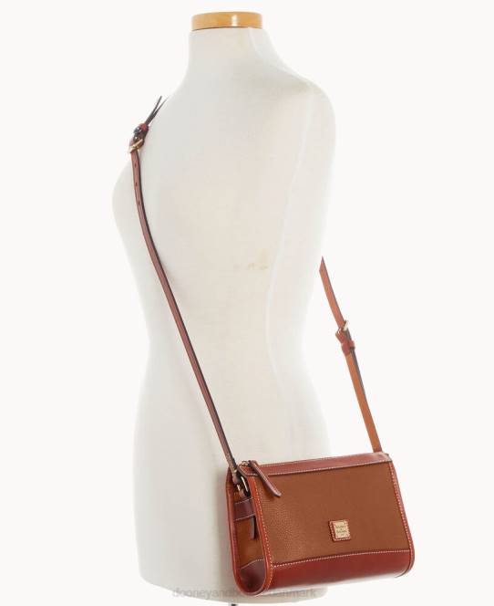 Dooney & Bourke crossbody med lille mønthylster med lynlås JV0J2823 poser karamel