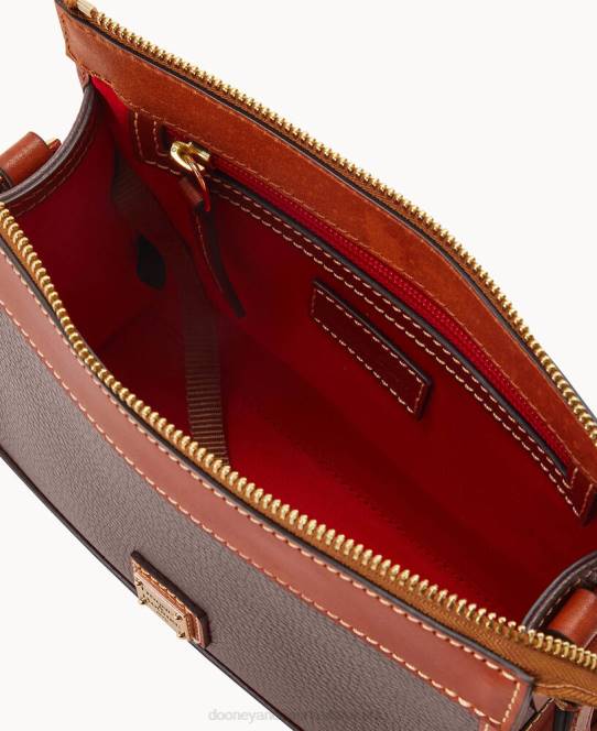 Dooney & Bourke crossbody med lille mønthylster med lynlås JV0J2824 poser elefant