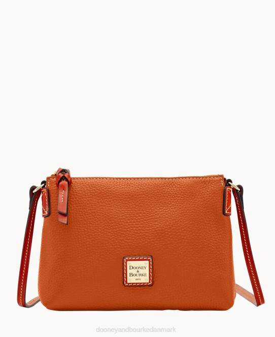 Dooney & Bourke crossbody-pose med småsten JV0J2311 poser karamel