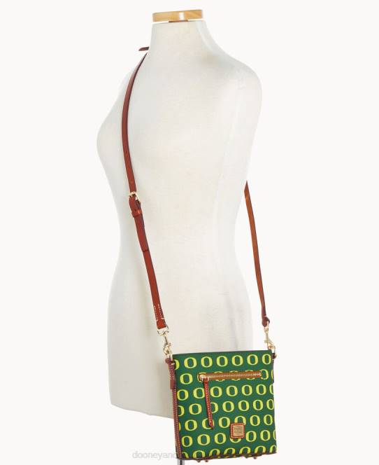 Dooney & Bourke kollegial lille crossbody med lynlås JV0J1736 poser Oregon