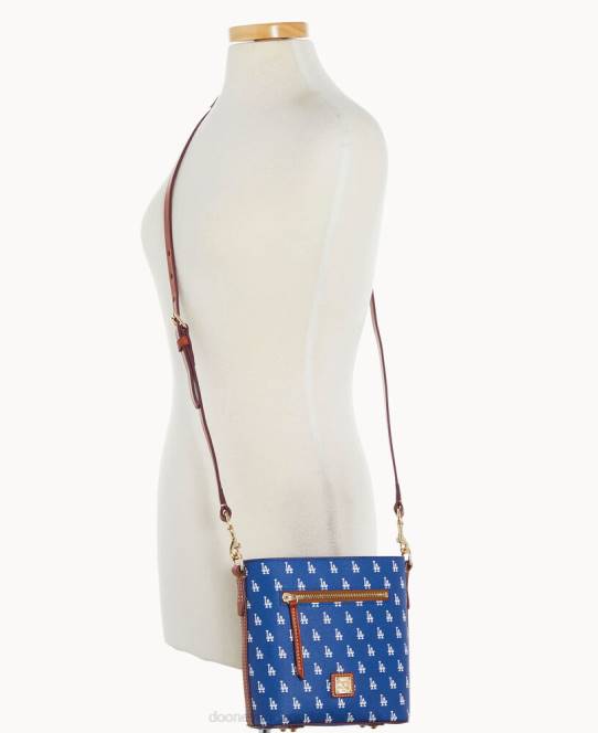 Dooney & Bourke mlb lille crossbody med lynlås JV0J1787 poser undvigere