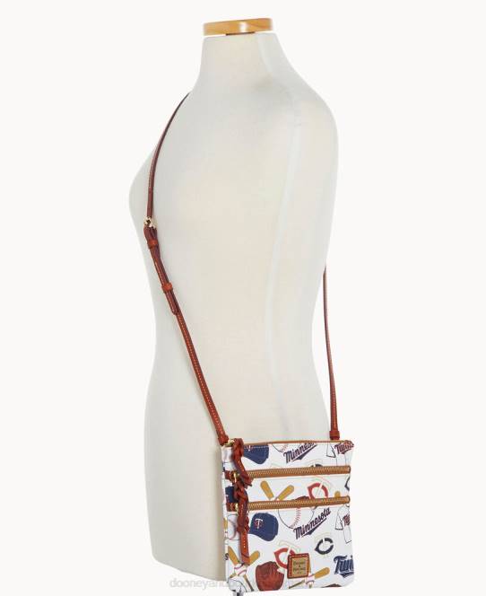 Dooney & Bourke mlb n s tredobbelt lynlås crossbody JV0J1822 poser tvillinger