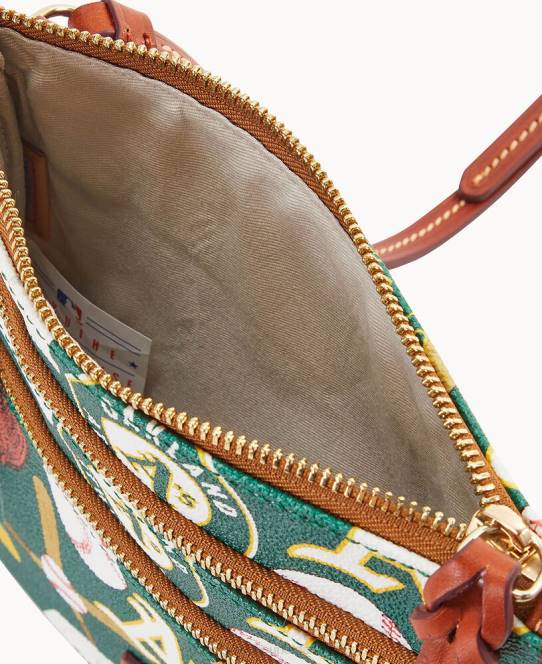 Dooney & Bourke mlb n s tredobbelt lynlås crossbody JV0J1878 poser atletik