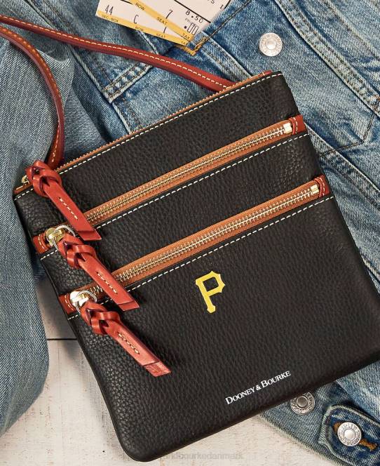 Dooney & Bourke mlb n s tredobbelt lynlås crossbody JV0J1919 poser pirater