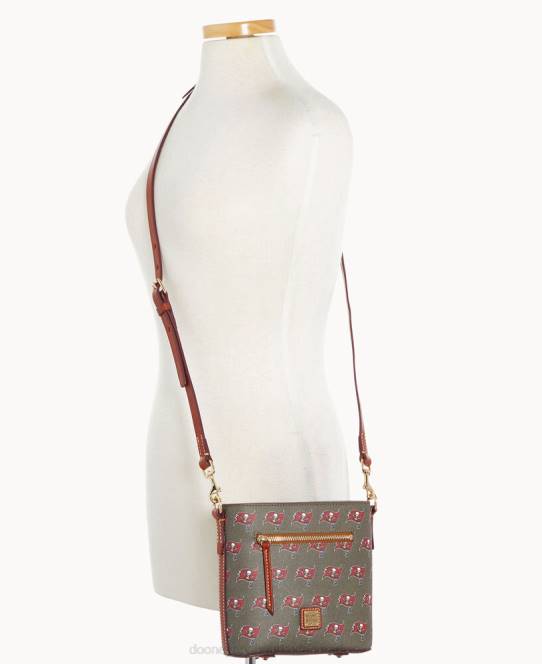 Dooney & Bourke nfl lille crossbody med lynlås JV0J2216 poser buccaneers