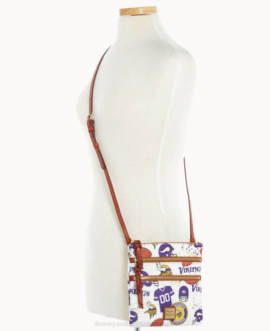 Dooney & Bourke nfl n s tredobbelt lynlås crossbody JV0J1766 poser vikinger