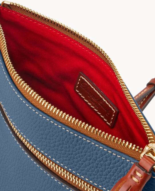 Dooney & Bourke pebble grain dobbelt lynlås kvast crossbody JV0J2343 poser jeans