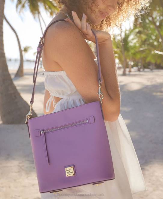 Dooney & Bourke saffiano crossbody med lynlås JV0J2032 poser tranebær