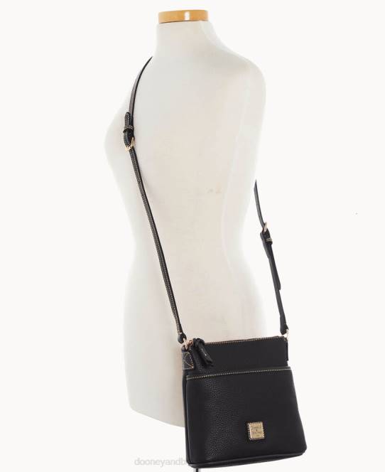 Dooney & Bourke småsten korn lille hverdag crossbody JV0J2576 poser sort