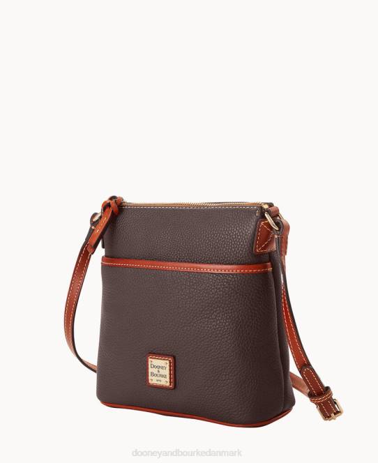 Dooney & Bourke småsten korn lille hverdag crossbody JV0J2578 poser brun tmoro