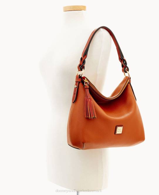 Dooney & Bourke småsten korn twist strop hobo JV0J3121 poser karamel