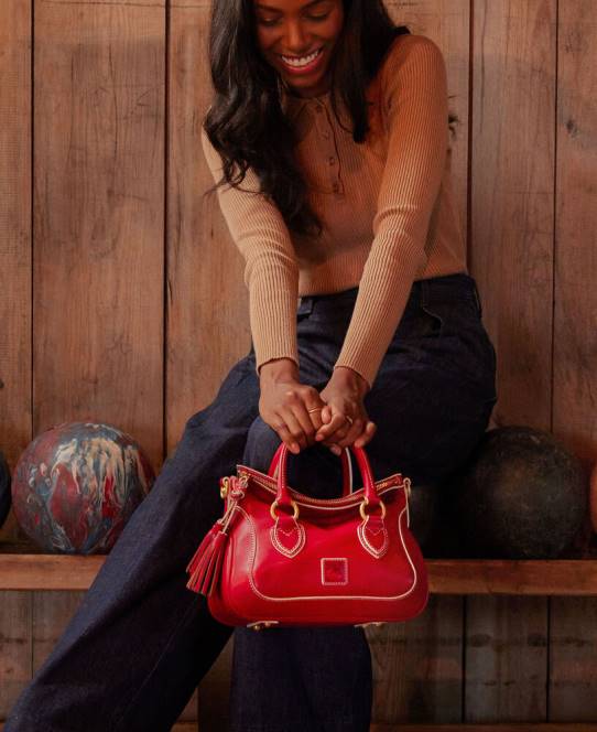 Dooney & Bourke florentinsk lille taske JV0J739 poser sort