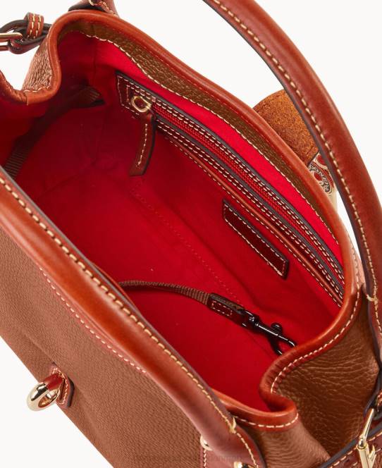 Dooney & Bourke småsten med lille logolåstaske JV0J591 poser karamel