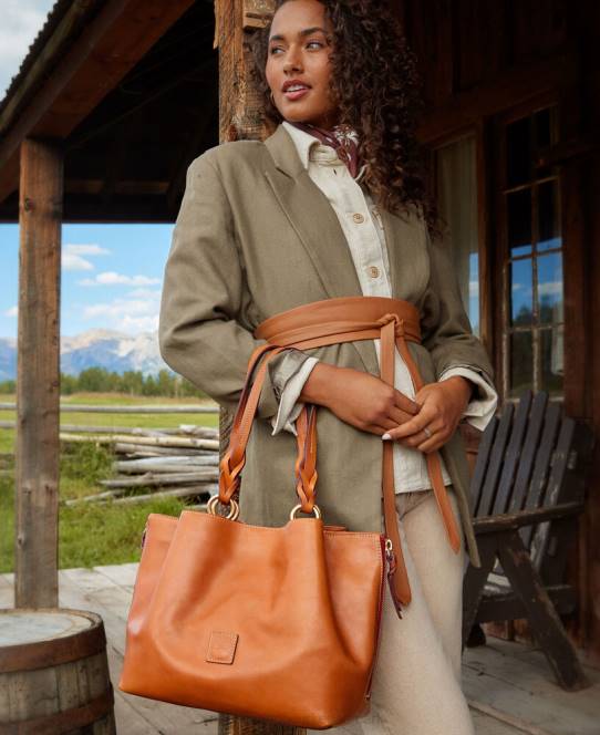 Dooney & Bourke florentinsk stor lynlåsbarlow JV0J960 poser sort