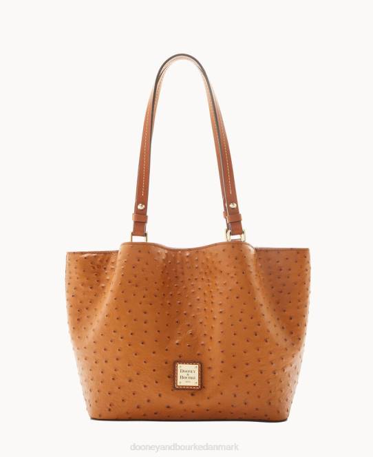 Dooney & Bourke struds lille flynn JV0J3672 poser karamel
