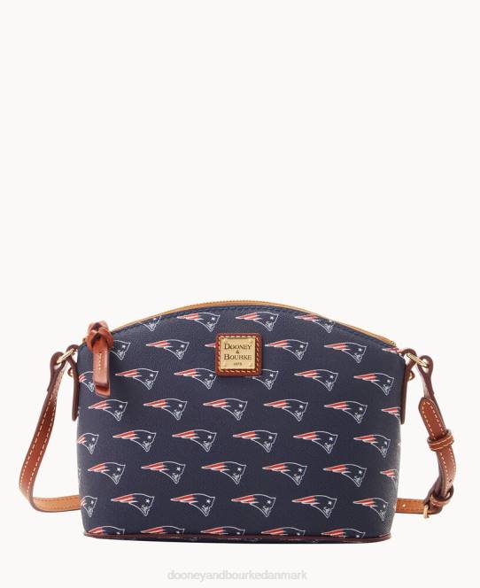 Dooney & Bourke nfl suki crossbody med armbånd JV0J2219 tilbehør patrioter
