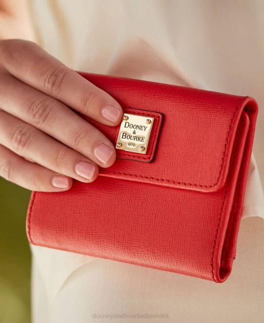 Dooney & Bourke saffiano kreditkort pung med lille flap JV0J4143 tilbehør tranebær