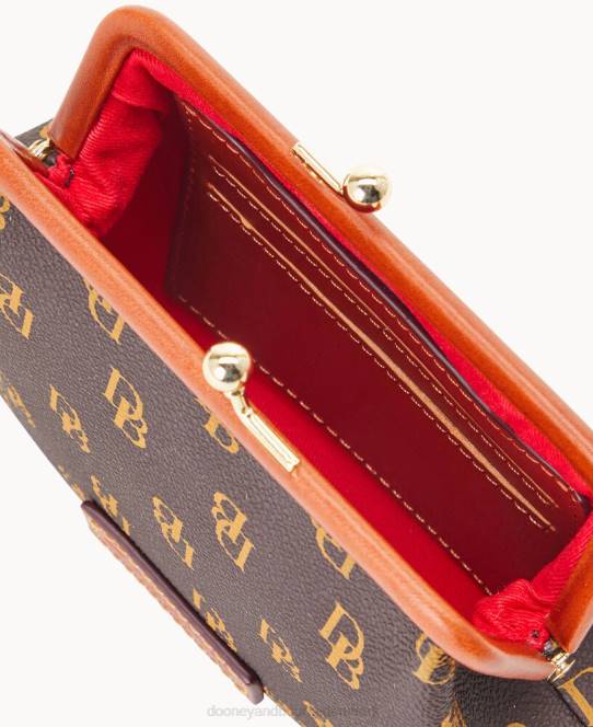 Dooney & Bourke Gretta pung med stor ramme JV0J4707 tilbehør brun tmoro